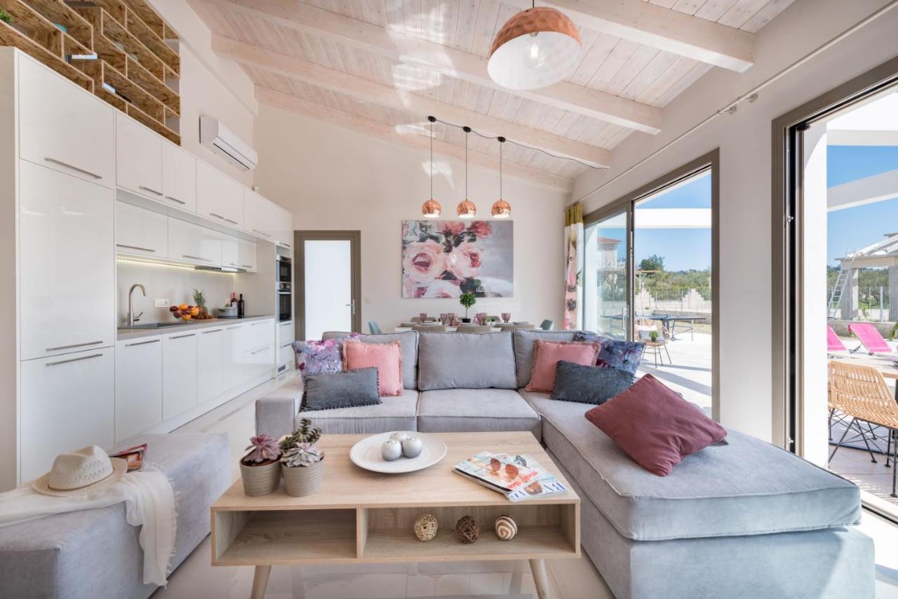 Zante Prime Heated Pool Villas Plánosz Kültér fotó